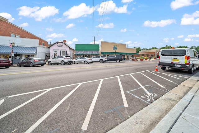 94 W Waterloo St, Canal Winchester, OH 43110 - view of car parking