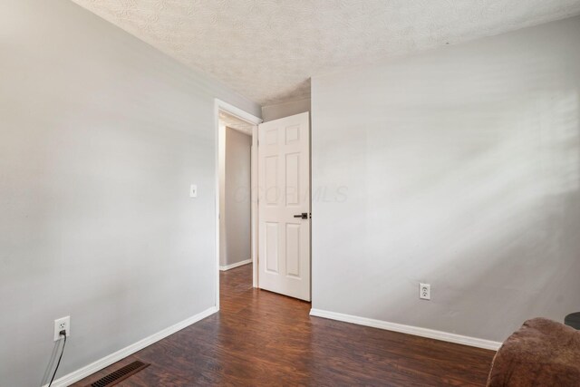 6048 Pinemoor St, Columbus, OH 43229 - photo 19