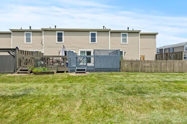 5153 Singleton Dr Unit 44B, Hilliard, OH 43026 - rear view of property featuring a deck