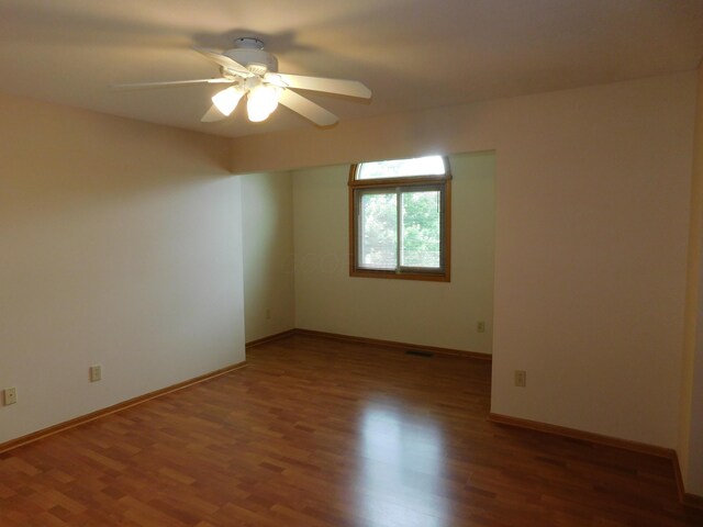1966 Sherring Ct, Reynoldsburg, OH 43068 - photo 33