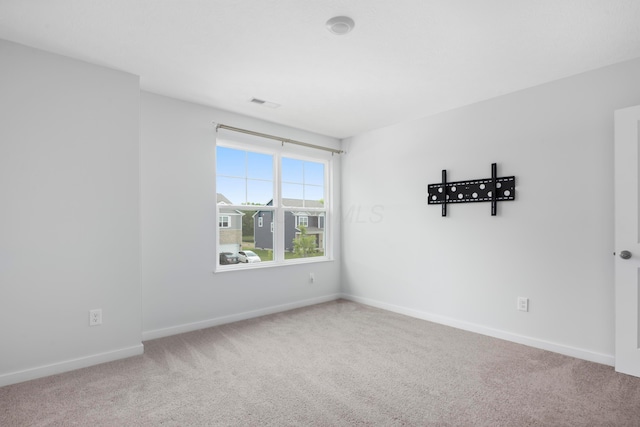 165 Norland Dr, Pickerington, OH 43147 - carpeted empty room featuring baseboards