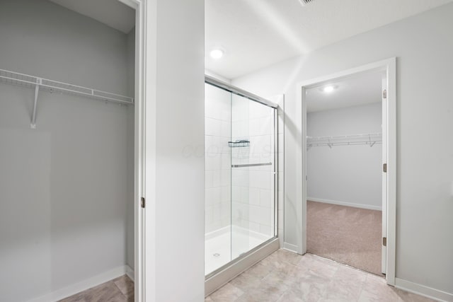 165 Norland Dr, Pickerington, OH 43147 - full bath featuring a shower stall and a walk in closet