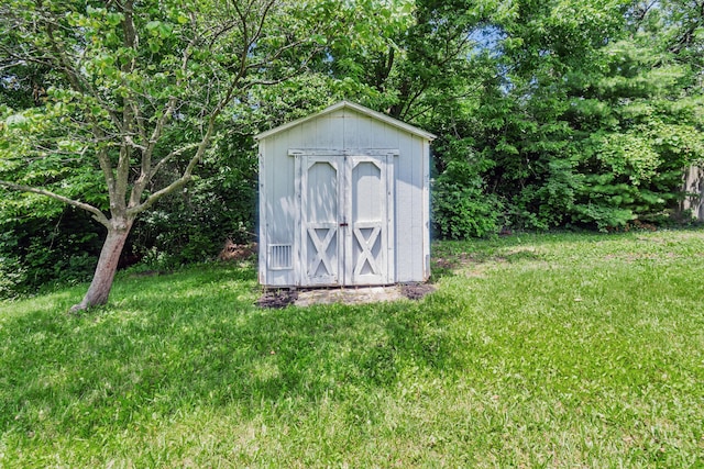 1439 Tall Meadows Dr, Columbus, OH 43223 - view of shed