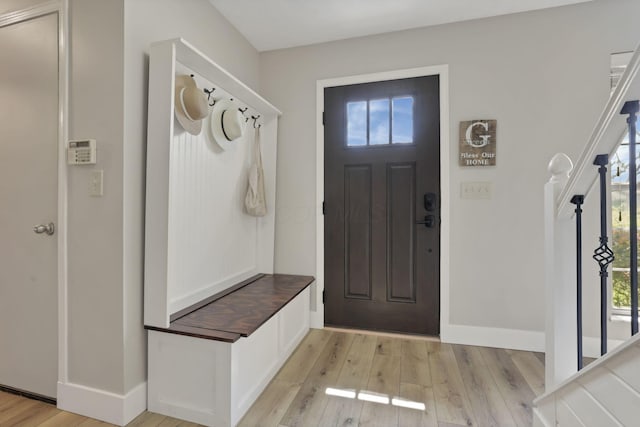 437 Barrington Rdg, Pataskala, OH 43062 - mudroom with light wood finished floors and baseboards