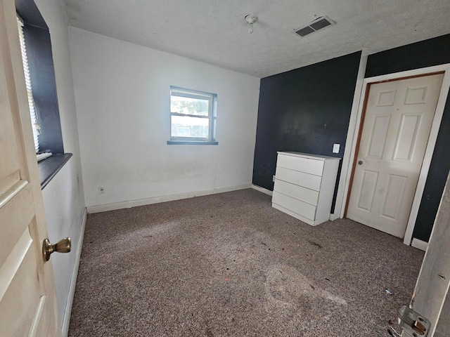 710 Glendower Ave, Columbus, OH 43207 - unfurnished bedroom featuring carpet and baseboards