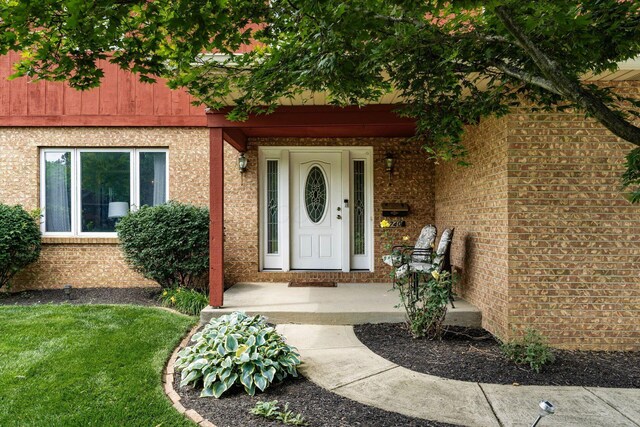 2740 Mitzi Dr, Columbus, OH 43209 - doorway to property with covered porch
