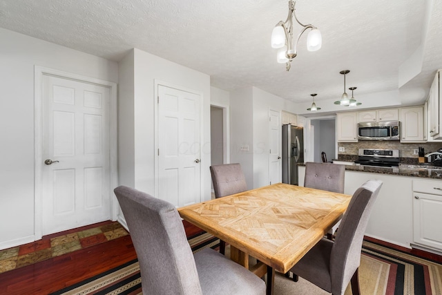 2740 Mitzi Dr, Columbus, OH 43209 - dining room with a textured ceiling