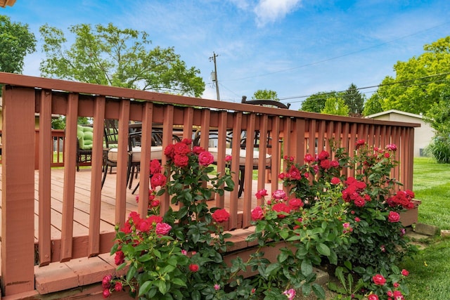 2740 Mitzi Dr, Columbus, OH 43209 - view of wooden terrace