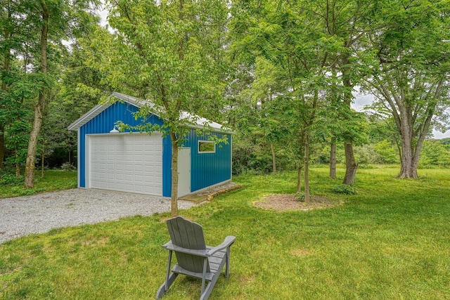 3663 Cedar Hill Rd NW, Canal Winchester, OH 43110 - detached garage featuring gravel driveway