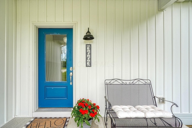 3663 Cedar Hill Rd NW, Canal Winchester, OH 43110 - entrance to property with a porch