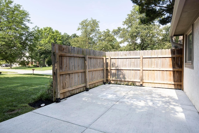 833 Moon Glow Ct, Columbus, OH 43230 - view of patio / terrace