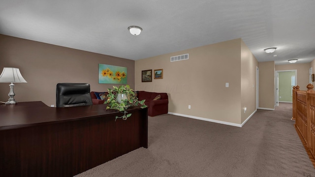 6229 Janes Way, Hilliard, OH 43026 - carpeted office with baseboards