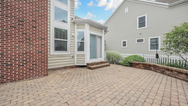 6229 Janes Way, Hilliard, OH 43026 - view of patio / terrace with entry steps