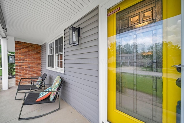505 Tresham Rd, Columbus, OH 43230 - view of porch