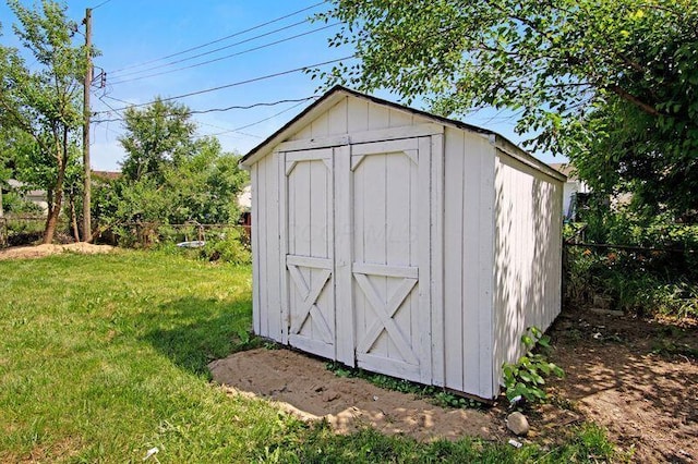 3879 Lynward Rd, Columbus, OH 43228 - view of shed