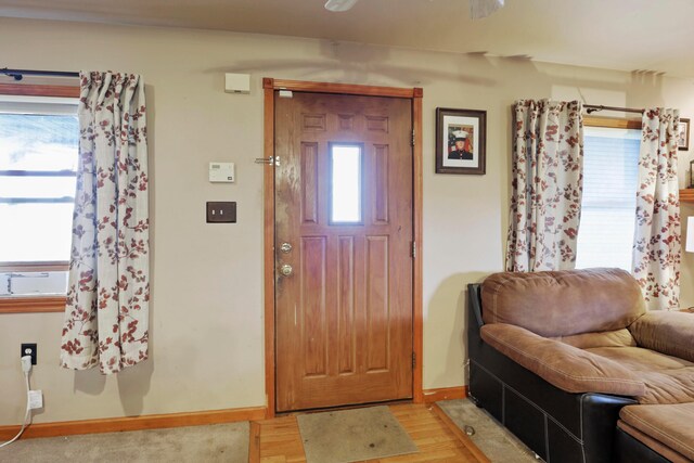 5255 State Route 138, Circleville, OH 43113 - foyer entrance featuring baseboards and light wood-style floors