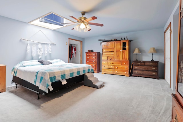 5255 State Route 138, Circleville, OH 43113 - carpeted bedroom featuring a skylight and a ceiling fan