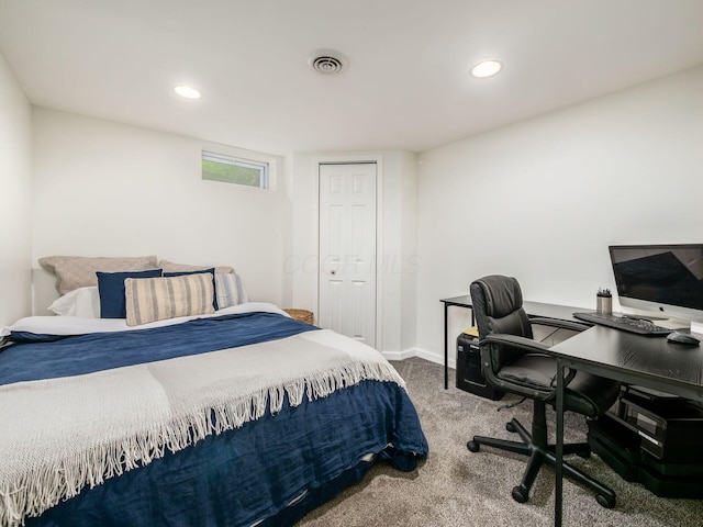 5611 Donnally Ct, Dublin, OH 43016 - bedroom featuring carpet flooring, a desk, a closet, and recessed lighting
