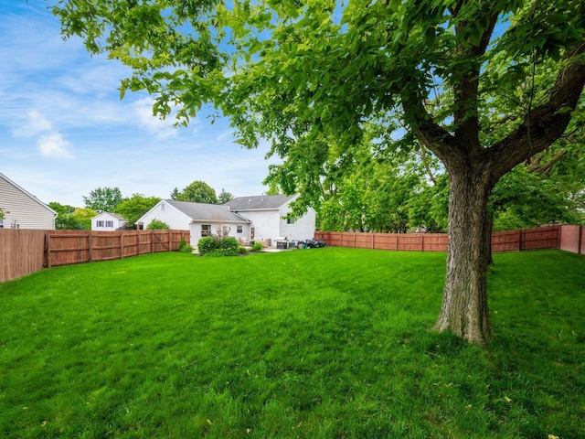5611 Donnally Ct, Dublin, OH 43016 - view of fenced backyard