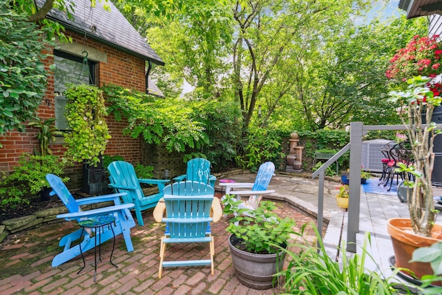 117 E Frankfort St, Columbus, OH 43206 - view of patio