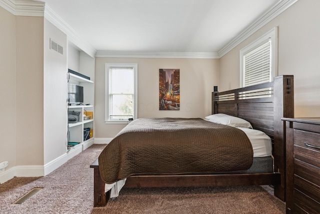 117 E Frankfort St, Columbus, OH 43206 - carpeted bedroom with ornamental molding