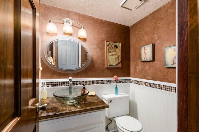 7673 Starmont Ct, Dublin, OH 43016 - photo 13