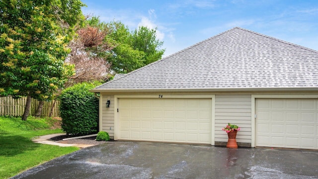 74 Stonington Cir, Newark, OH 43055 - view of garage