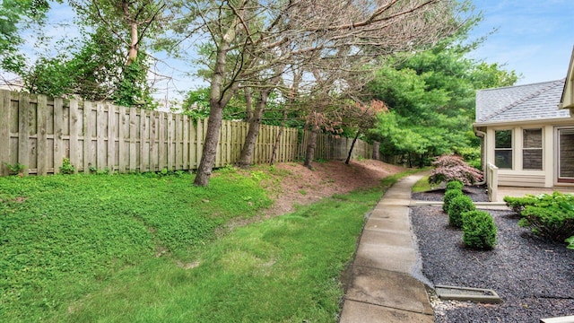 74 Stonington Cir, Newark, OH 43055 - view of yard