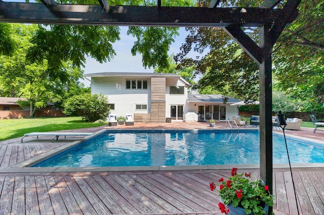 298 Flint Ridge Dr, Columbus, OH 43230 - swimming pool with a deck and a diving board
