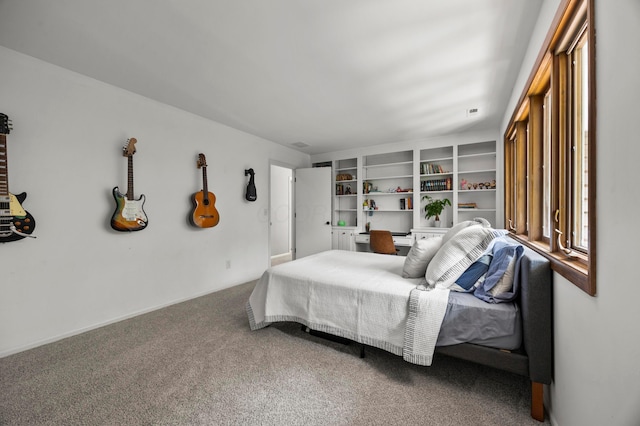298 Flint Ridge Dr, Columbus, OH 43230 - bedroom with carpet flooring