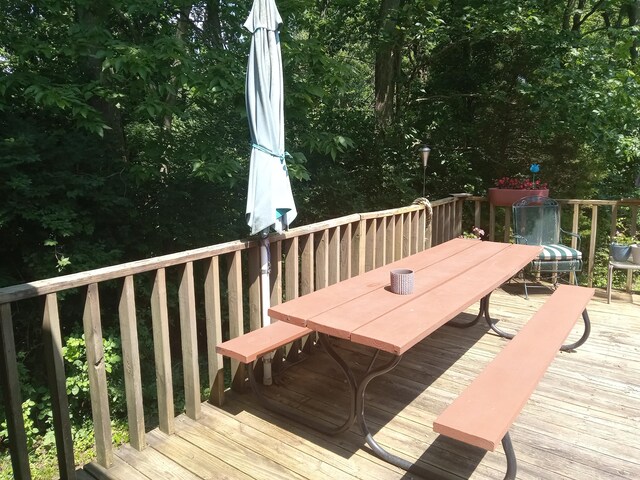 6978 Cook-Jones Rd, Waynesville, OH 45068 - wooden terrace featuring outdoor dining area