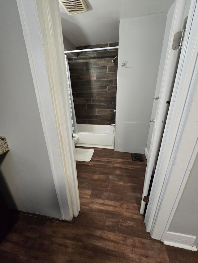 2205-2207 Sullivant Ave, Columbus, OH 43223 - bathroom with wood finished floors and shower / tub combination