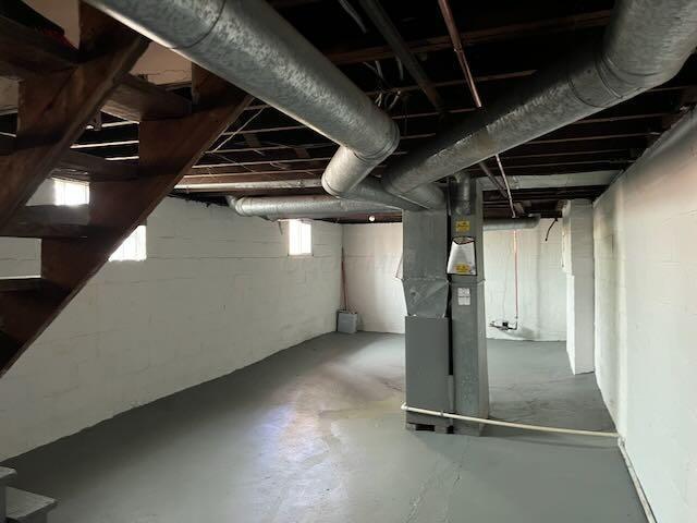 1514-1516 E 26th Ave, Columbus, OH 43211 - below grade area with heating unit