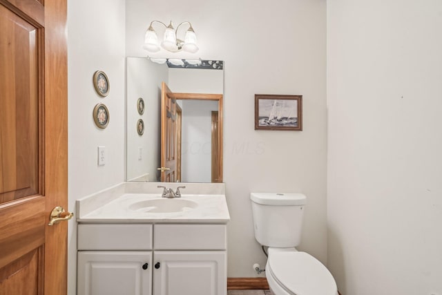 1318 Retreat Ln, New Albany, OH 43054 - half bathroom with toilet and vanity