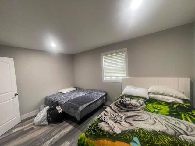 3107 Huntington Dr, Columbus, OH 43207 - bedroom with wood finished floors and recessed lighting