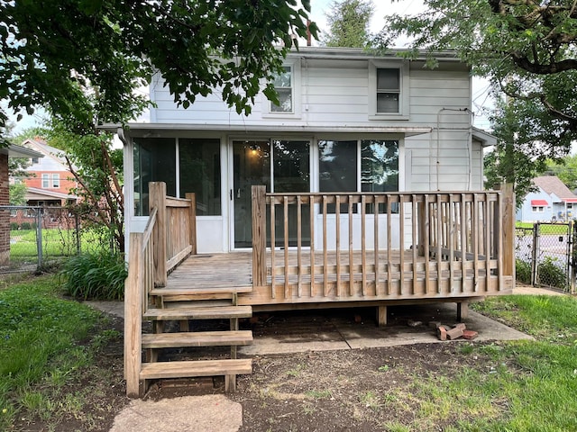 1015 Fairwood Ave, Columbus, OH 43206 - rear view of property featuring a sunroom and a deck