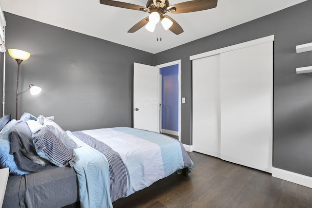 372 Sturbridge Rd, Columbus, OH 43228 - bedroom with wood finished floors, a closet, and a ceiling fan