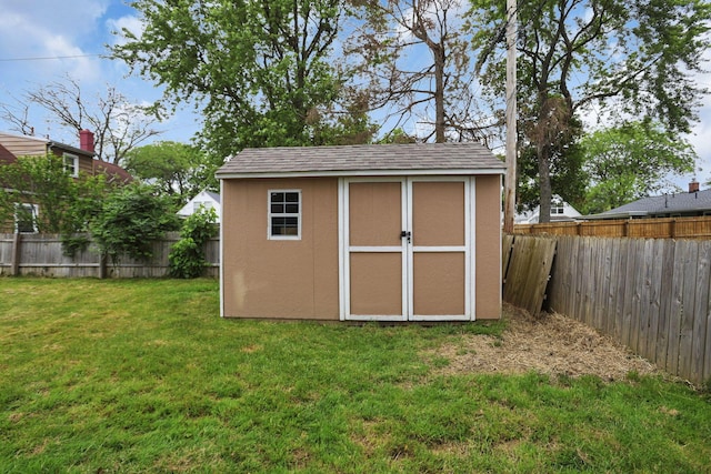 372 Sturbridge Rd, Columbus, OH 43228 - view of shed featuring a fenced backyard