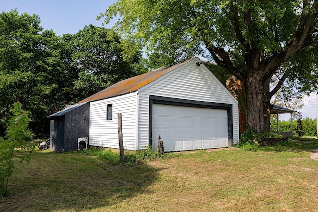 1871 Galloway Rd, Galloway, OH 43119 - view of detached garage