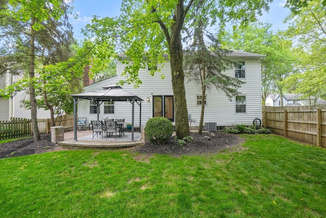 712 Suntree Dr, Westerville, OH 43081 - back of property with a gazebo, a patio area, and a fenced backyard