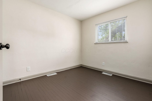 437-441 S Glenwood Ave, Columbus, OH 43223 - spare room with dark wood-style flooring and baseboards