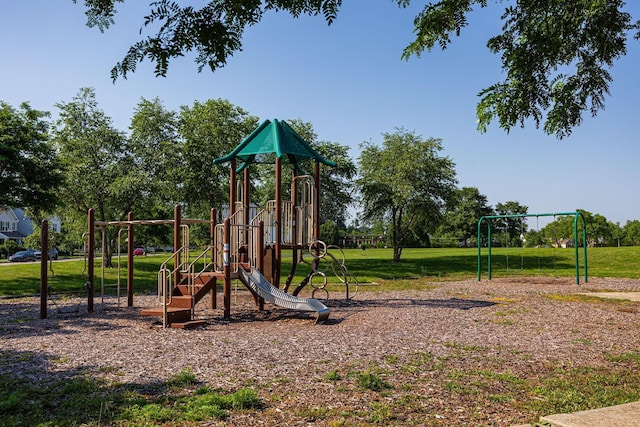 5654 Caledonia Dr, Westerville, OH 43081 - communal playground featuring a yard