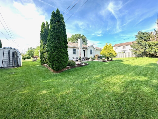 215 Barb Ct, Heath, OH 43056 - view of yard with a storage shed
