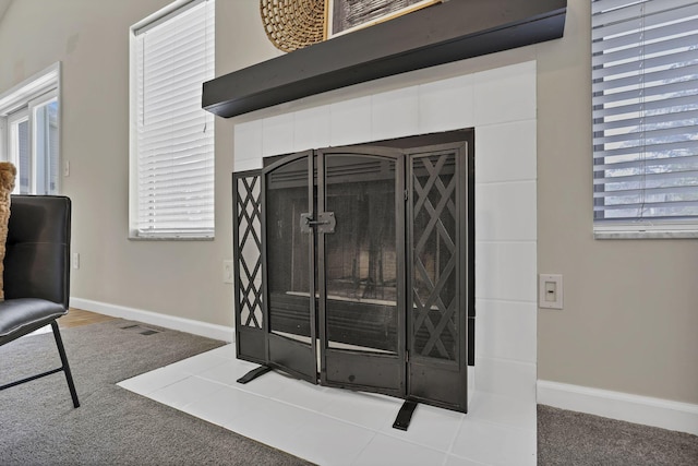2375 Oakthorpe Dr, Hilliard, OH 43026 - detailed view of carpet flooring and baseboards