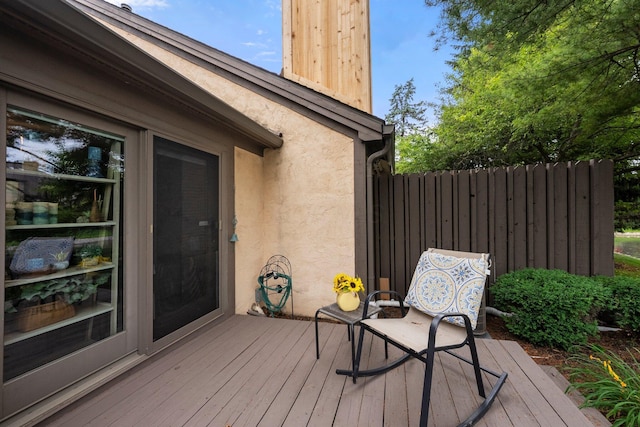 3903 Inverness Cir, Dublin, OH 43016 - view of wooden deck