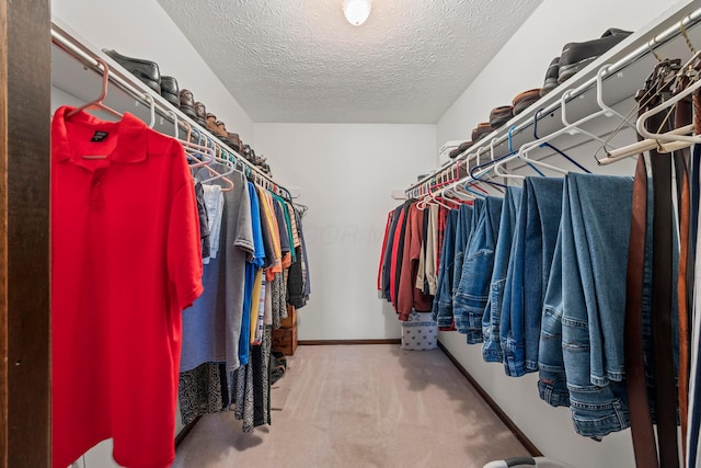 5681 Mcbride Ct, Dublin, OH 43016 - spacious closet featuring carpet flooring