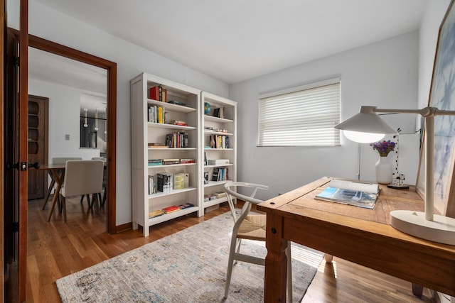 3287 Leighton Rd, Columbus, OH 43221 - office space with wood finished floors and baseboards