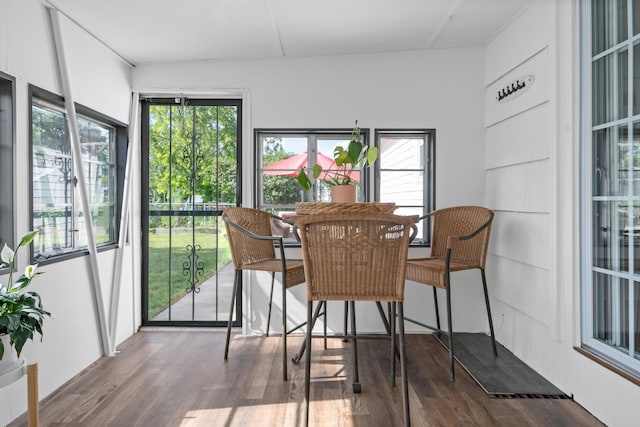 3287 Leighton Rd, Columbus, OH 43221 - sunroom with wood finished floors and plenty of natural light