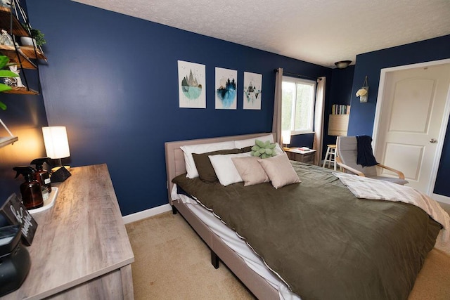 3790 Hunting Ln, Columbus, OH 43230 - bedroom with carpet and a textured ceiling