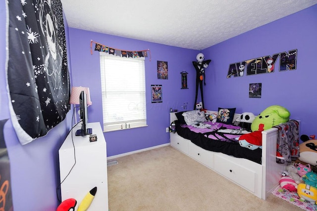 3790 Hunting Ln, Columbus, OH 43230 - carpeted bedroom featuring a textured ceiling
